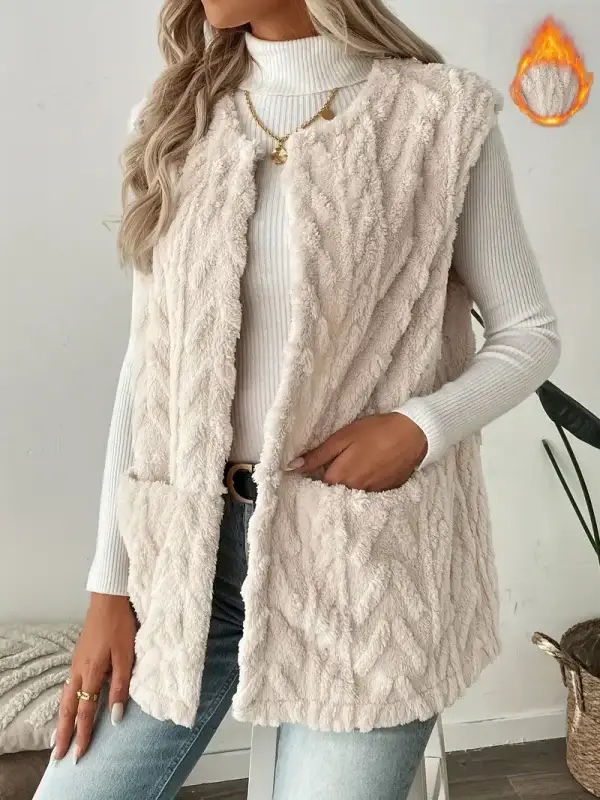 FUZZY CREAM VEST WITH POCKETS