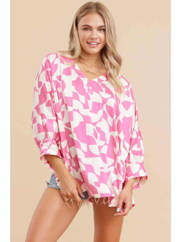 V-NECK GEOMETRIC PRINT TOP - Image 2