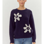 NAVY AND WHITE FLOWER SWEATER WITH PEARL ACCENTS