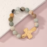 HAMMERED GOLD CROSS BEADED STRETCH BRACELET